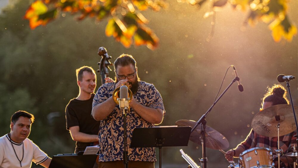 Jazz, ktorý komunikuje: Lukáš Oravec Quartet na Štrkovci