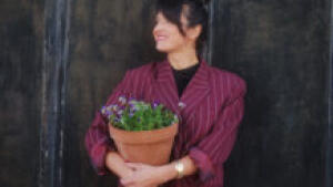 Netflix predstavil vtipný český trailer na Wednesday 2 – znie v ňom skladba Jožin z bažin