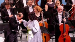 Pod taktovkou Svárovského: Hladký priebeh osudovej kadencie a Novosvetská bez partitúry