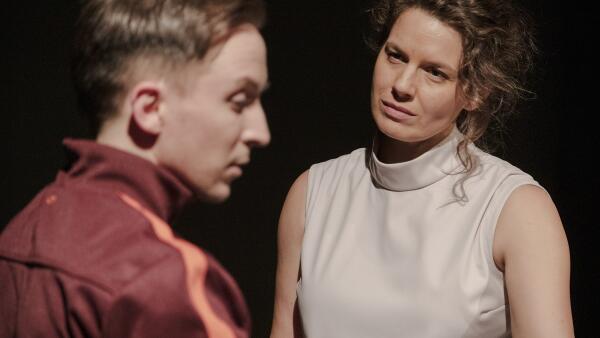 SOM IBA PRÍZRAK: Tanečná autorská inscenácia pokračuje verejnou reprízou