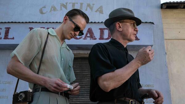 Nekonvenčná romanca QUEER Lucu Guadagnina prichádza do kín