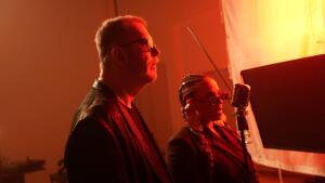 Richard Müller predstavuje nový BANKET, pozval aj speváčku Tinu