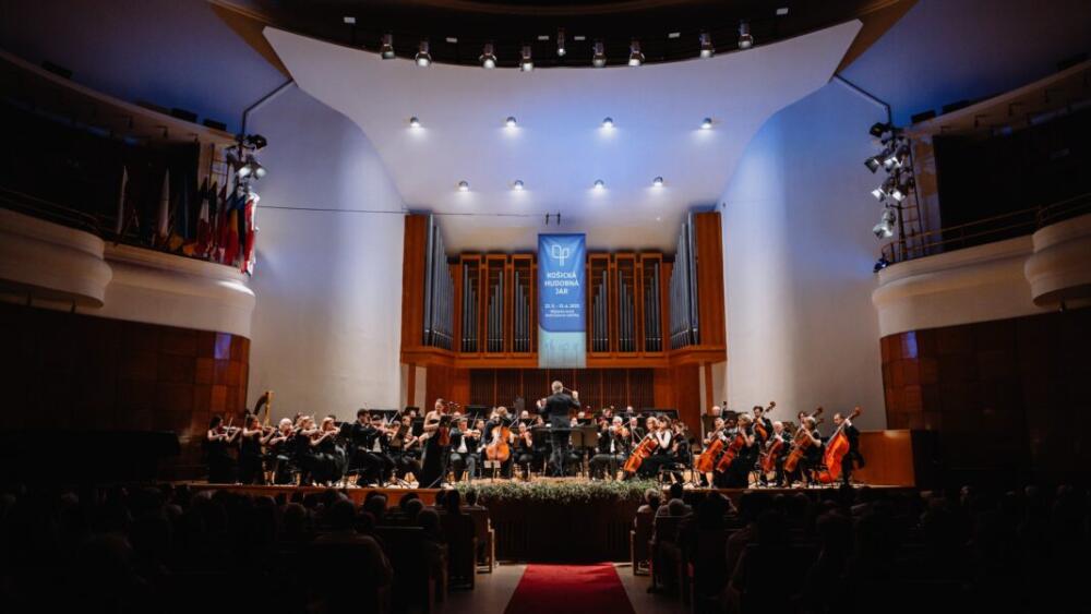 KHJ sa lúči: Nechajte sa fascinovať revolúciou zvuku