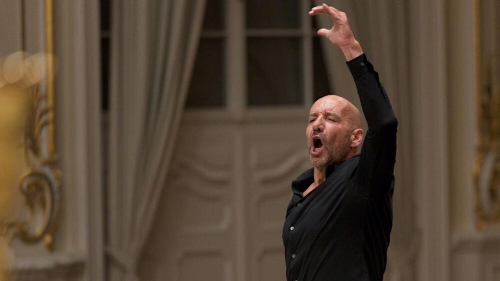 Klavírny recitál Ivana Šillera a krása francúzskej hudby s Emmanuelom Villaumom