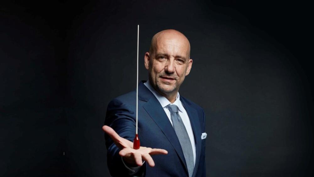 Máj v Slovenskej filharmónii: mesiac dirigentských osobností