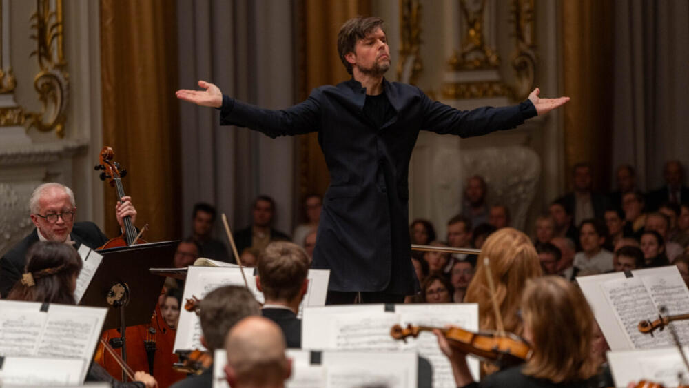 Koncert pod taktovkou Juraja Valčuhu je v Slovenskej filharmónii vždy sviatkom