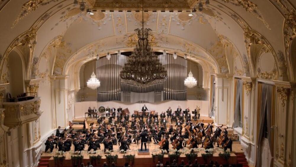 Veľká noc v Redute: husľový koncert Maxa Brucha a Rossiniho Stabat Mater
