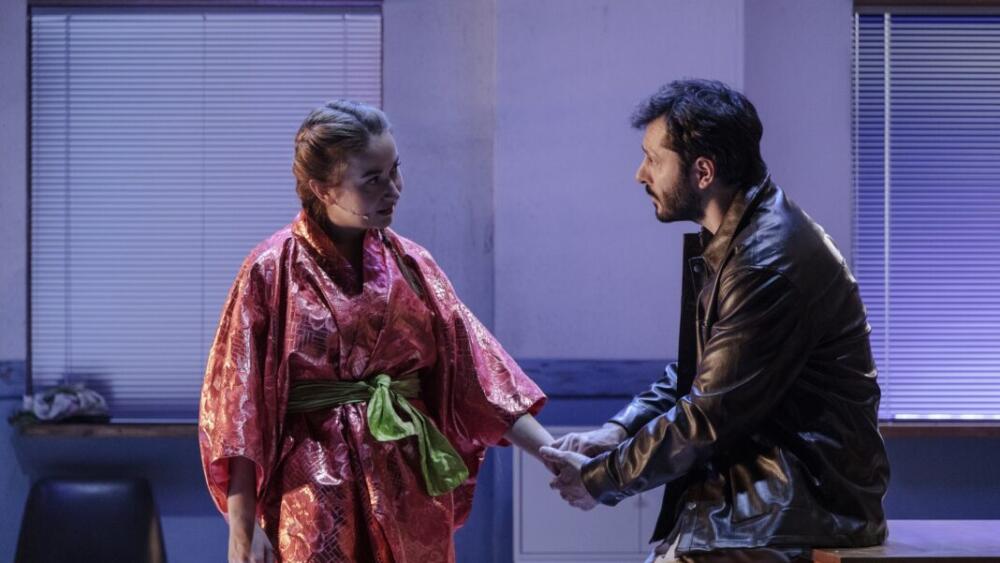 Divadlo Aréna uvedie premiéru autorskej inscenácie o stalkingu