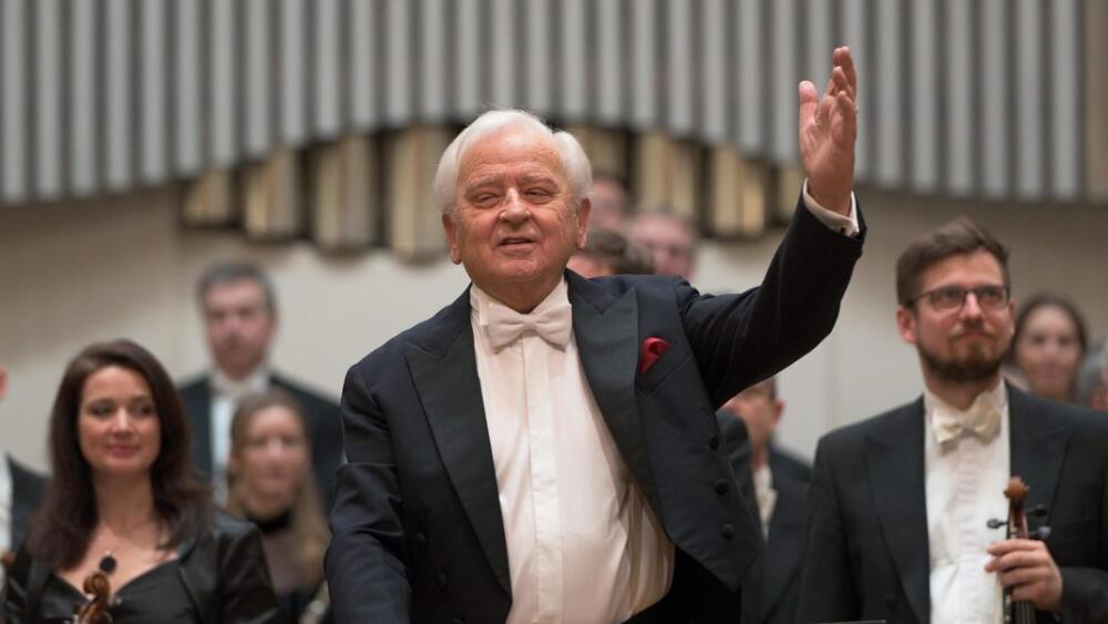 Ralf Weikert uvedie v Slovenskej filharmónii Requiem, ktorým sa svet lúčil s Beethovenom