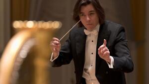 Kultivovaný tón a dramatický náboj v Óde na radosť pod taktovkou Dawida Runtza