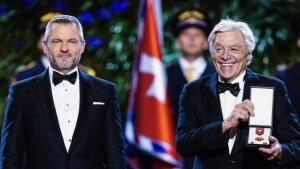 Štátne vyznamenania prezidenta SR dostali Juraj Kukura aj prof. Vlasta Hudecová