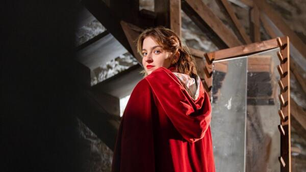 Príbeh najkrajšej ženy na svete v priestoroch hradu Červený Kameň