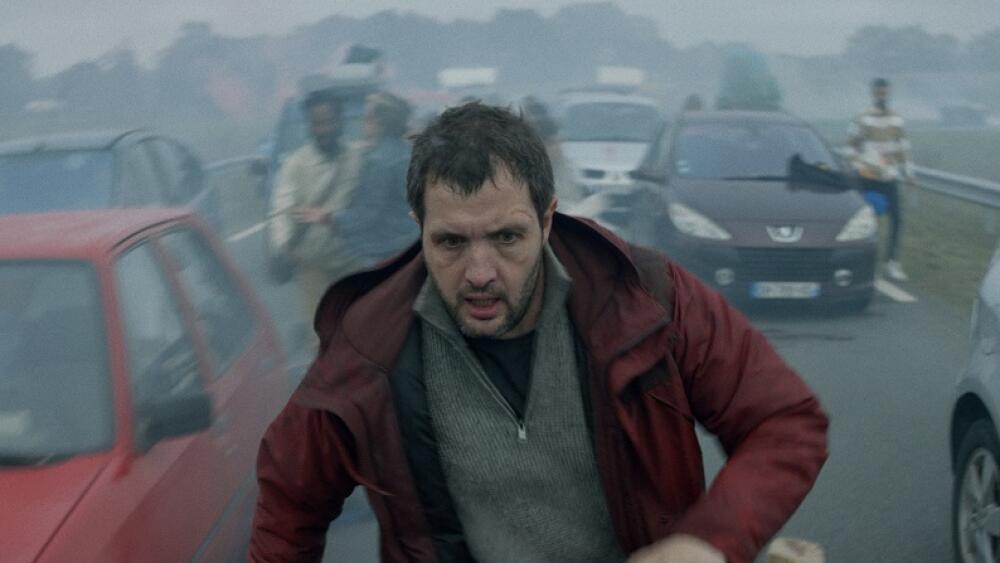 Prichádza mrazivo absurdná a zároveň aktuálna satira Vincent musí zomrieť