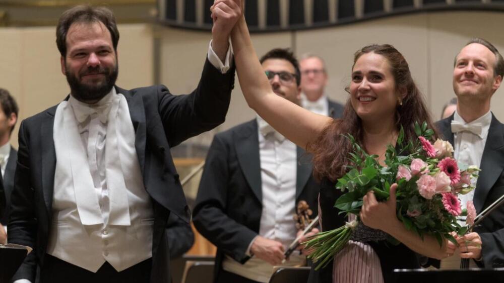 Čajkovského nové klavírne príbehy a empatický Petr Popelka