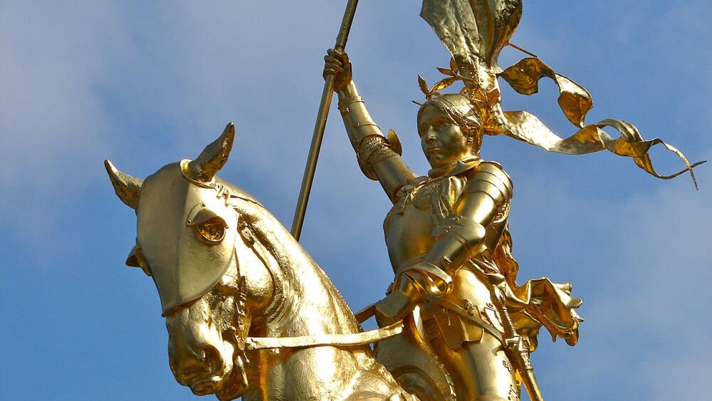 Baz Luhrmann, režisér Elvisa, pripravuje film o Jane z Arku