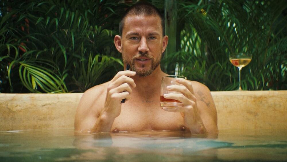 Channing Tatum v novom filme Tiché znamenie pozýva dievčatá na súkromný ostrov