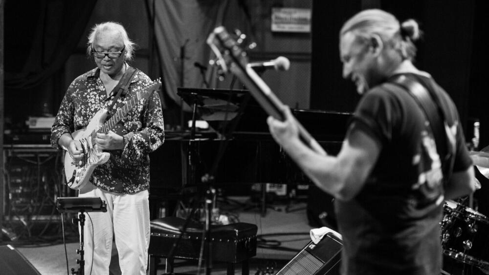 Jazzy Fest: Írska rytmika O´Breskeyho, živelnosť Barbory Botošovej a intuitívna cesta Pera Mathisena