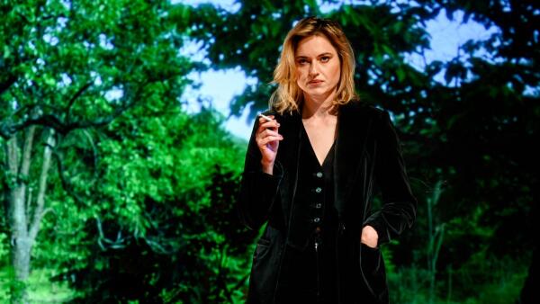 Rebeka Poláková: Herečka, ktorá ovládla kriminálny žáner