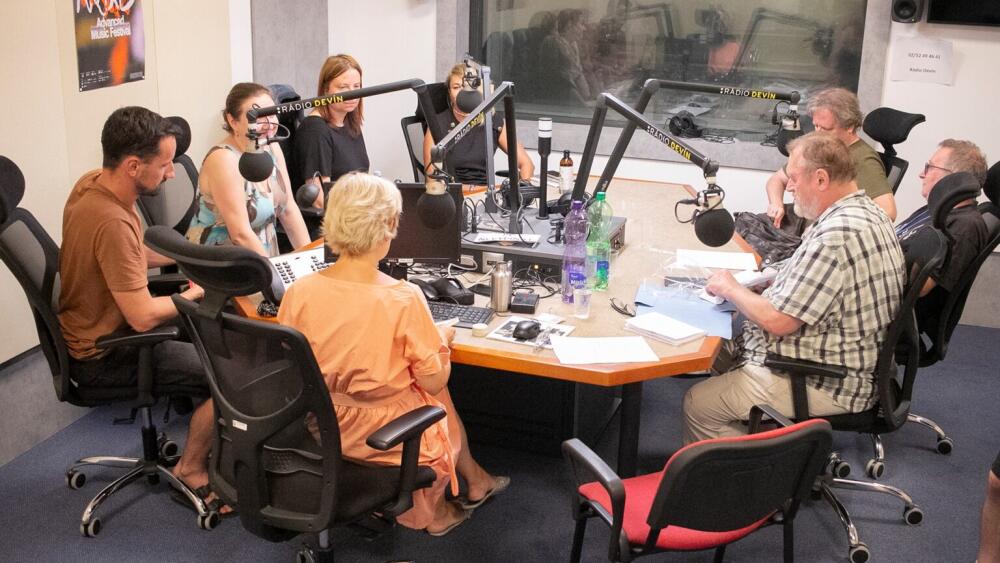 Literatúra je svojské zrkadlo, hovorí Karol D. Horváth k súťaži Poviedka 2024