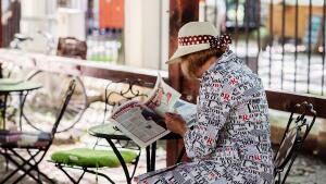 Letná čitáreň v Medickej záhrade je kultúrnym osviežením nielen pre deti