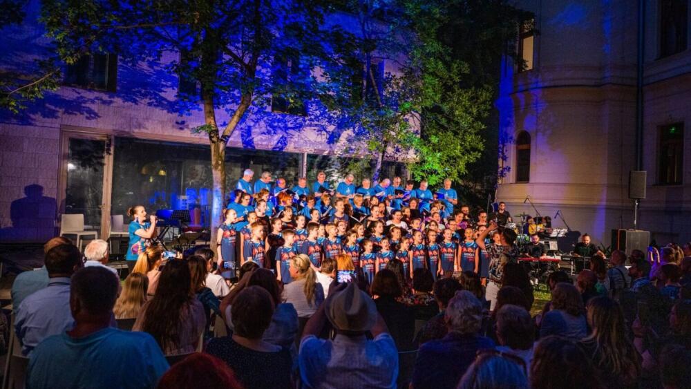 Tri generácie zborov sa stretli v Pistoriho paláci