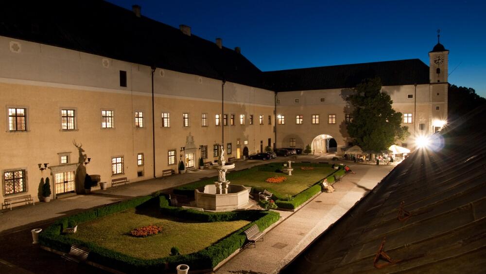 Noc múzeí a galérií na hrade Červený Kameň