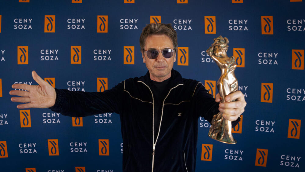 Jean-Michel Jarre prvým držiteľom Špeciálnej Ceny SOZA