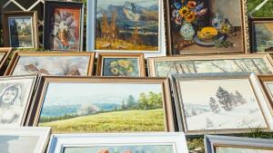 Trh starožitností na hrade Červený Kameň