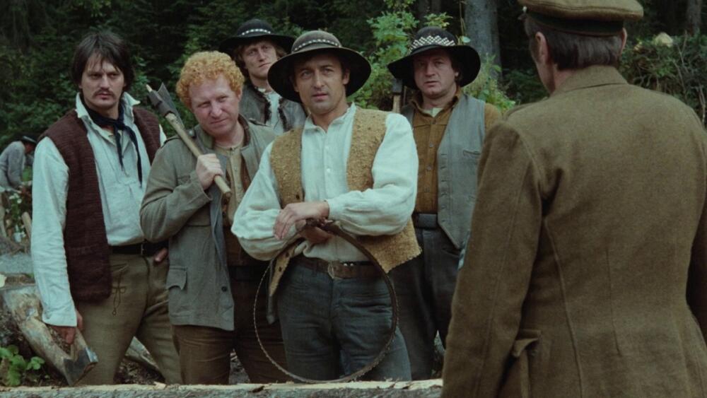 Haluškové westerny alebo filmové “kovbojky” zo slovenského pohraničia