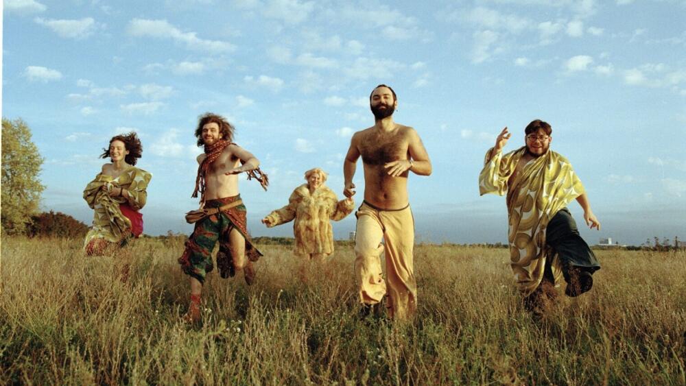 Fujara aj drumbľa a veľa lásky: Tolstoys nahrali album No Limit To Love