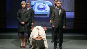 Kino Lumière mimoriadne uvedie priamy prenos z oceňovaného predstavenia Dejvického divadla