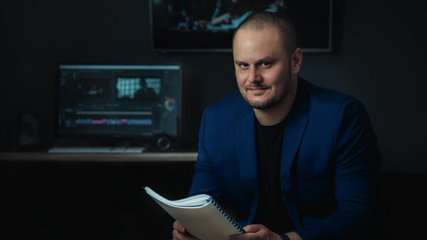 Režisér filmu FENTASY Samuel Vičan: Ľudia hľadajú skratky k šťastiu, ale drogy  nie sú správnou cestou