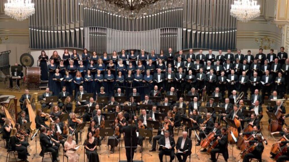 Zvukovo a dynamicky symfonická Glagolská omša pod taktovkou Kyzlinka