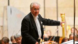 SOSR pod taktovkou Lenárda: hlboká výpoveď Brahmsa a esteticky vkusný, precítený Čižmarovič