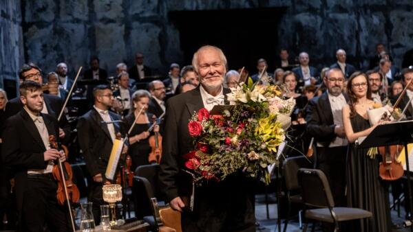Narodeninové vyznania a lásky Petra Mikuláša pod taktovkou Rastislava Štúra