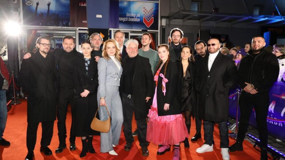 Akčný thriller Vojna policajtov má za sebou veľkolepú premiéru