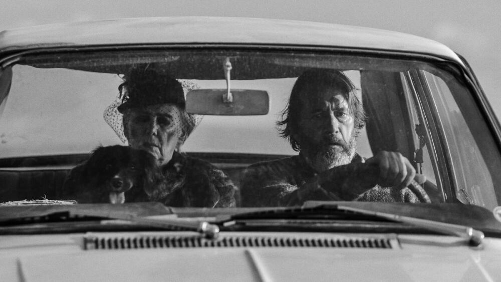 Na ceste s mamou – magická čierna komédia v geniálnej réžii Hilmara Oddssona