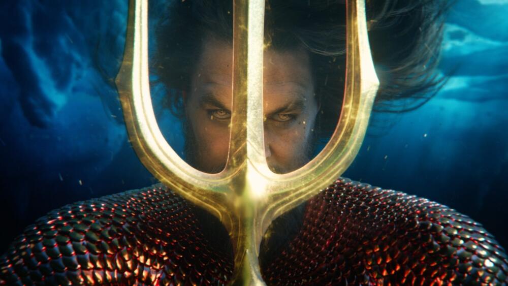 Do kín prišiel Jason Momoa ako vo filme Aquaman a stratené kráľovstvo