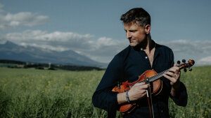 The musicians from all over the world will support Israel. The Slovaks will also participate