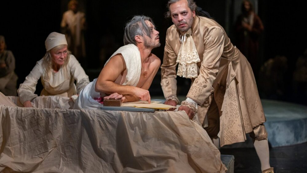 Marat/Sade sa do Národného divadla Košice vracia v obnovenej premiére