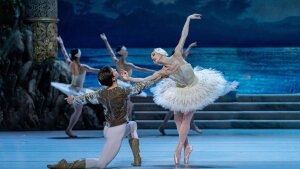 Balet SND uvádza Labutie jazero s choreografiou Rudolfa Nurejeva