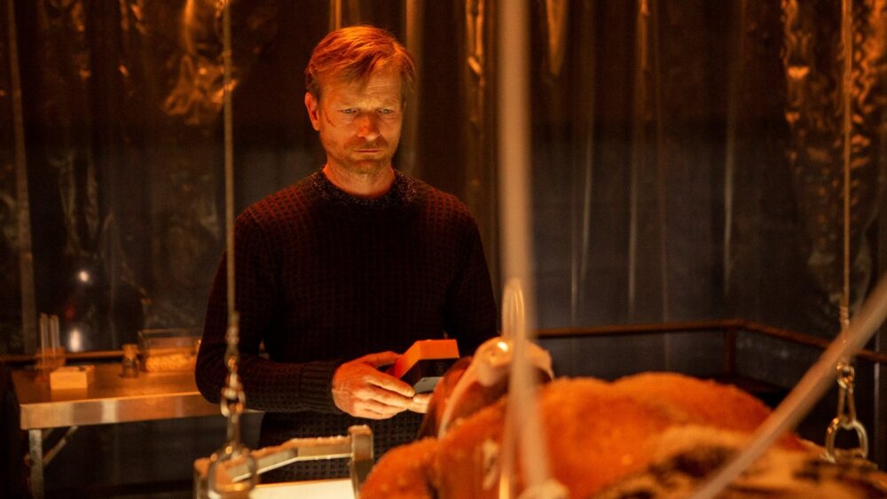 Česko-slovenský sci-fi film Bod obnovy prišiel do kín, aby vyriešil zločin v blízkej budúcnosti