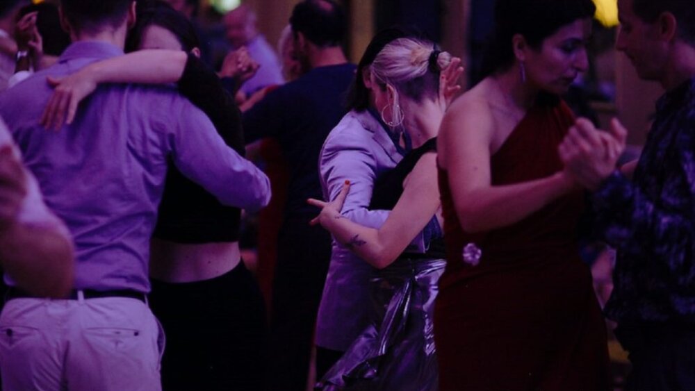 V cudzom náručí ako doma