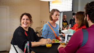 Prvé fotky z nakrúcania novej česko-slovenskej komédie producentky Petry Polnišovej