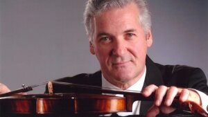 Zukerman sa ospravedlnil za kultúrne necitlivé výroky voči Aziatom