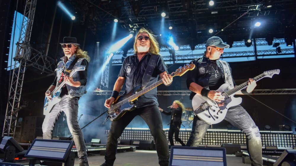 Vrcholmi Topfestu Slovakia boli kapely Kabát, Powerwolf a Parkway Drive