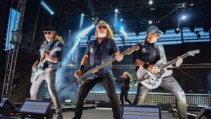 Vrcholmi Topfestu Slovakia boli kapely Kabát, Powerwolf a Parkway Drive