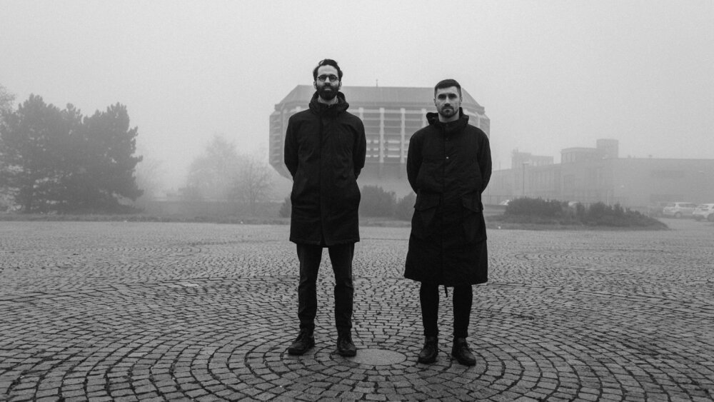 Zabelov Group sa v novom singli Dive ponára do neprebádaných hudobných vôd