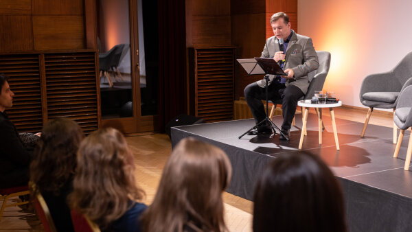 O KONCERTE PRED KONCERTOM - HAYDN, HAYDN, HAYDN, HAYDN