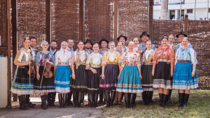 30 ROKOV FOLKLÓRNEHO SÚBORU MÁJ